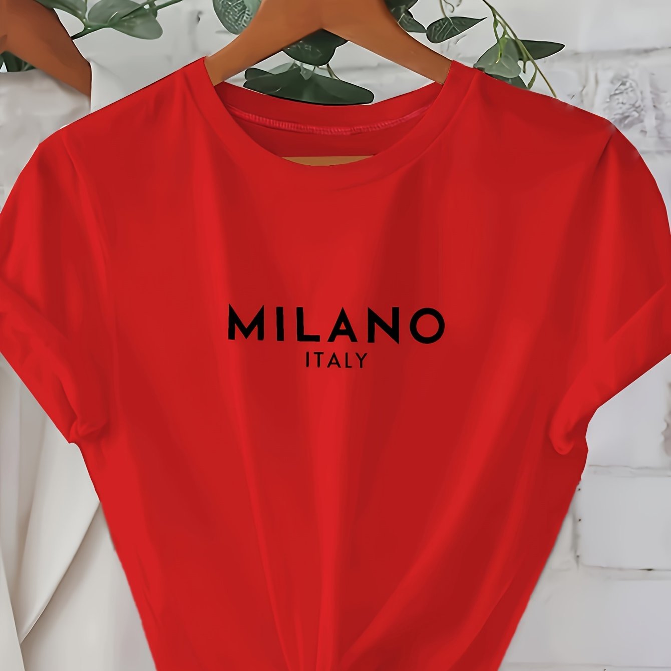 Casual, Stylish Milano Letter T-shirt