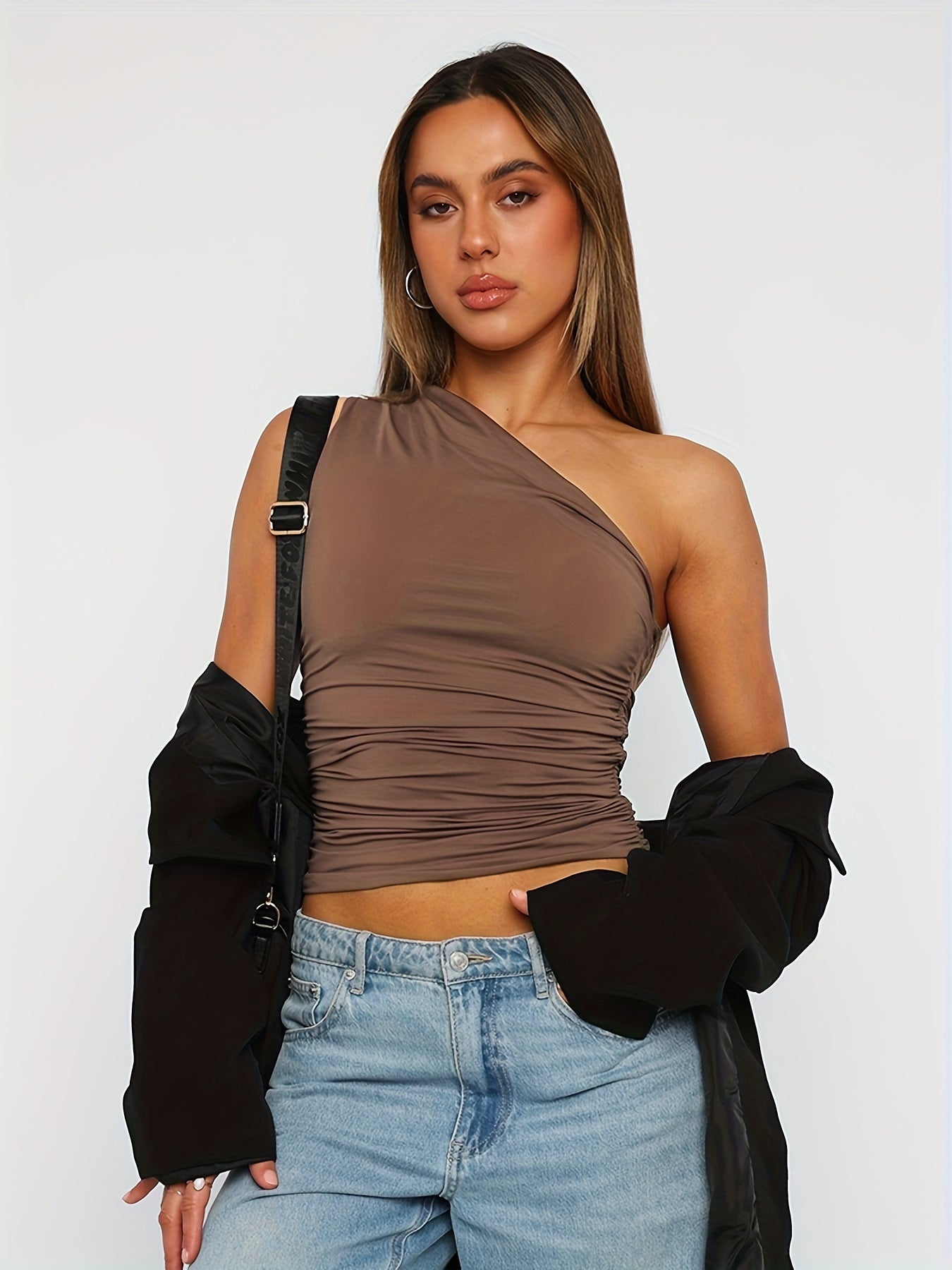 Quality, Chic One-Shoulder Crop Top